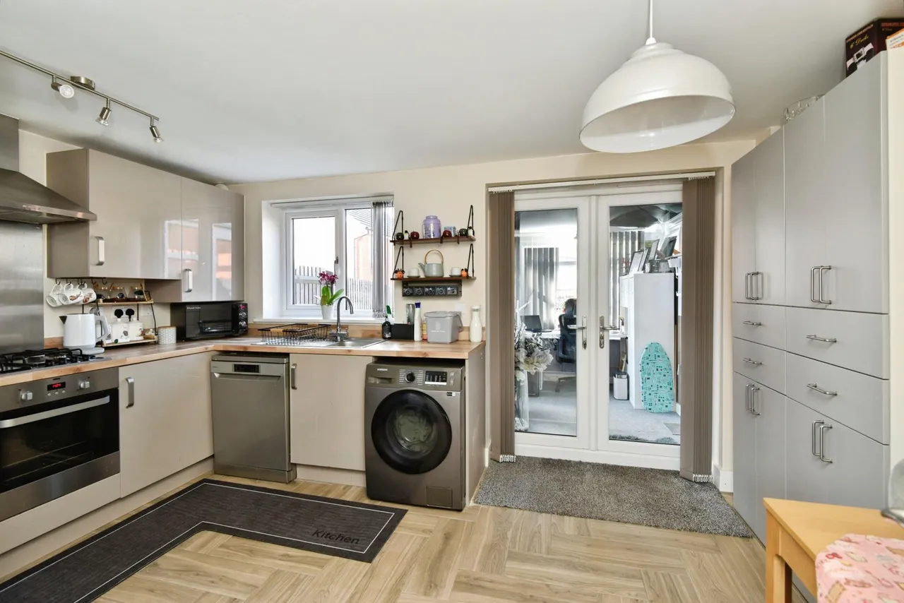 William Ellis Grove, Burslem, ST6, photo 8