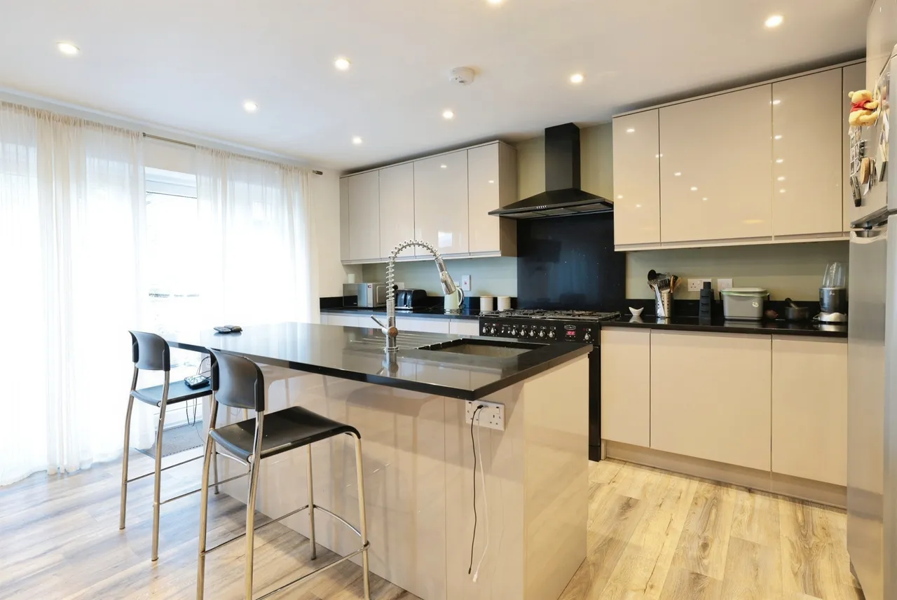Cressex Road, High Wycombe, HP12, photo 4