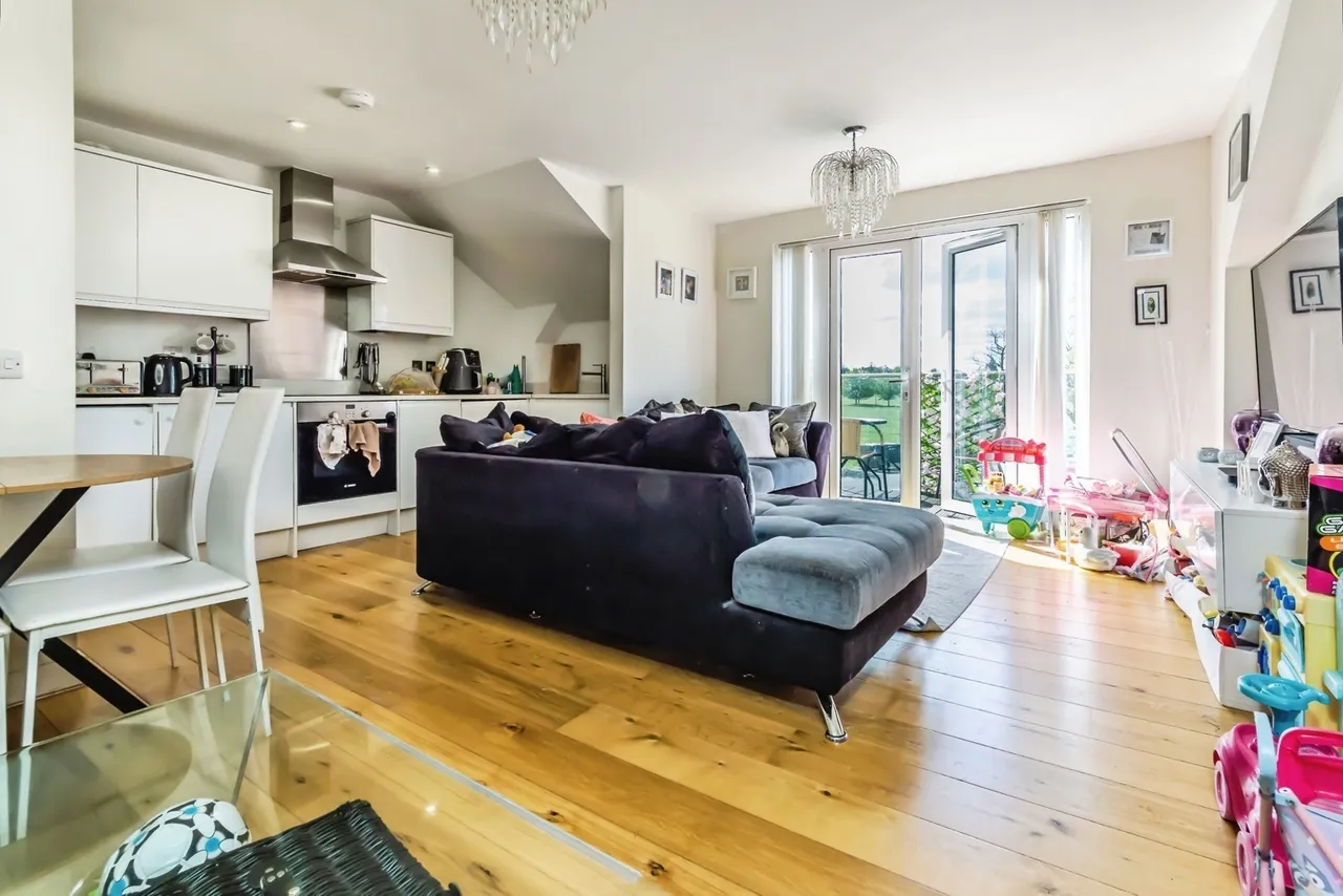 Chaldon Road, Caterham, CR3, photo 3