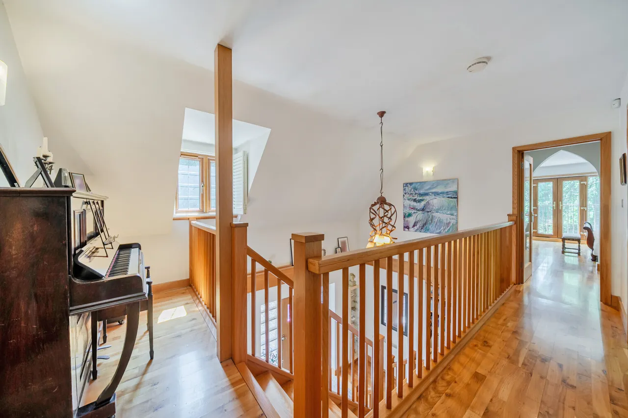 Medstead Road, Beech, GU34, photo 10