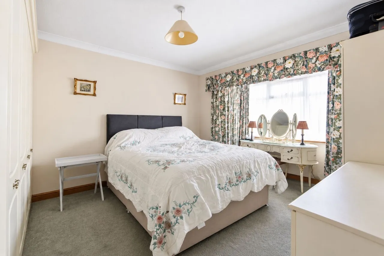 Tile Kiln Lane, Hemel Hempstead, HP3, photo 7