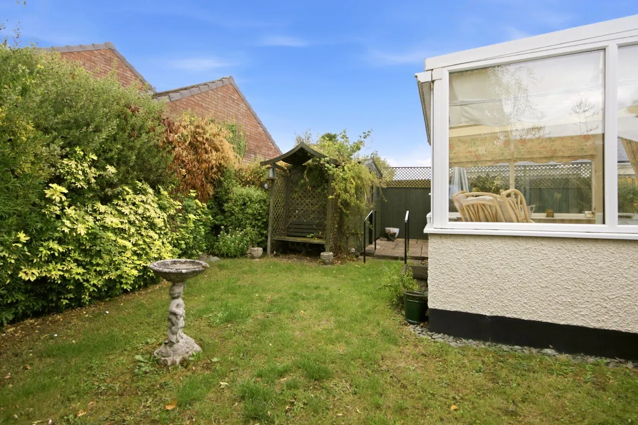 Tile Kiln Lane, Hemel Hempstead, HP3, photo 13