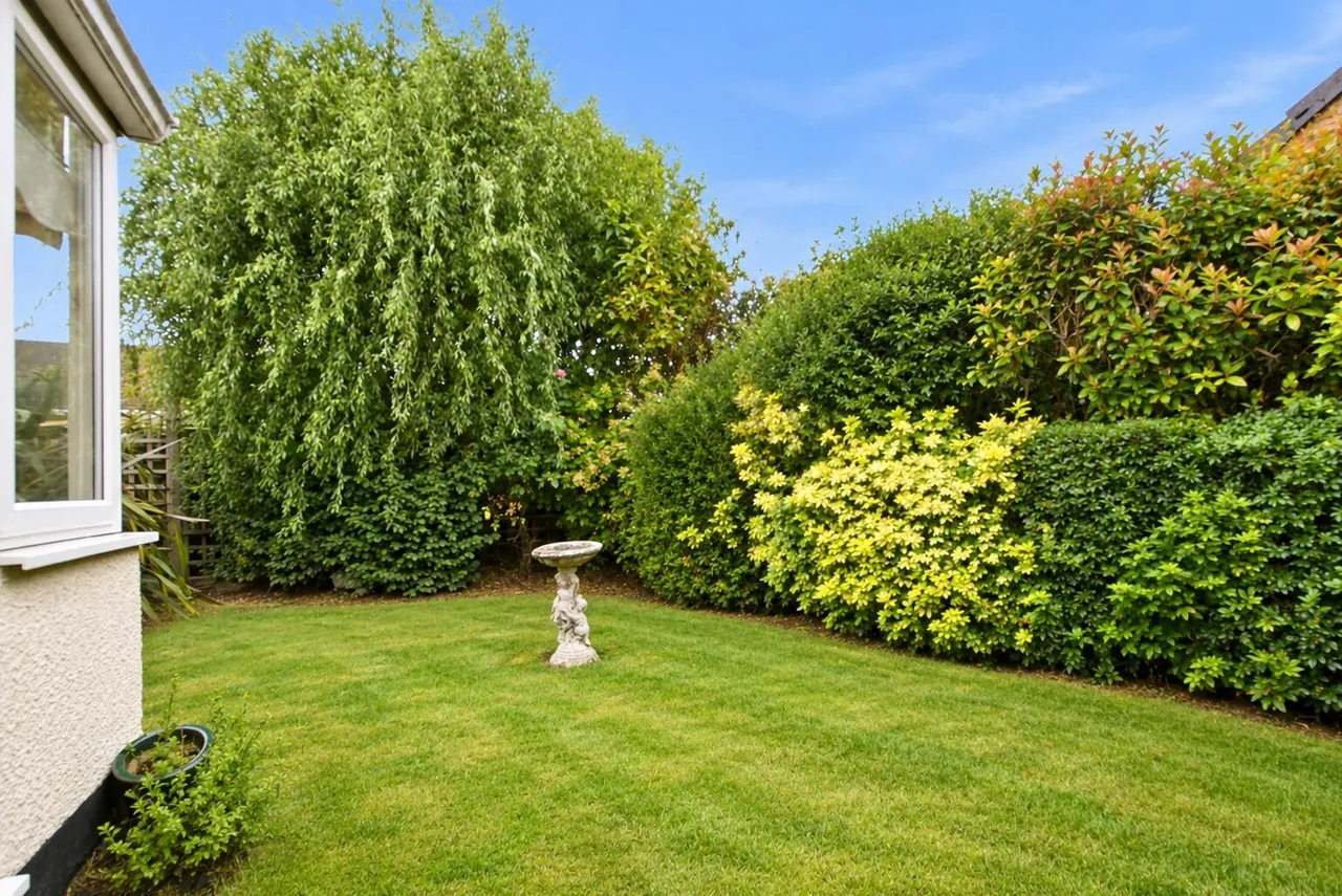 Tile Kiln Lane, Hemel Hempstead, HP3, photo 15