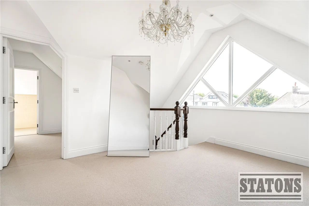 Camlet Way, Hadley Wood, Hertfordshire, EN4 0NS, photo 10