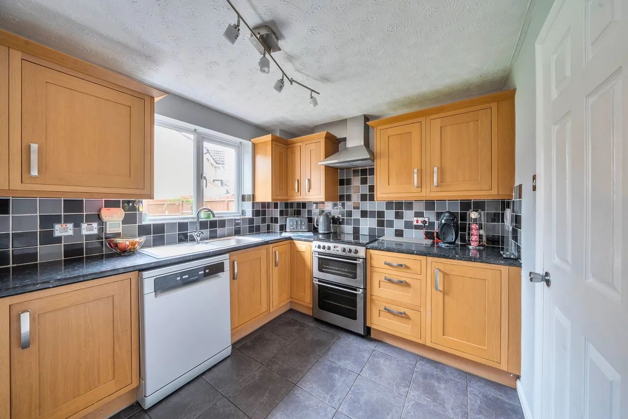 Crabtree Way, Dunstable, photo 5