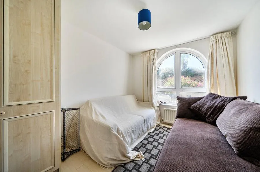 Collingwood Court, The Strand, BN2, photo 13