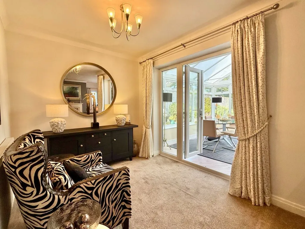 Collingham ~ Hastings Way, LS22, photo 12