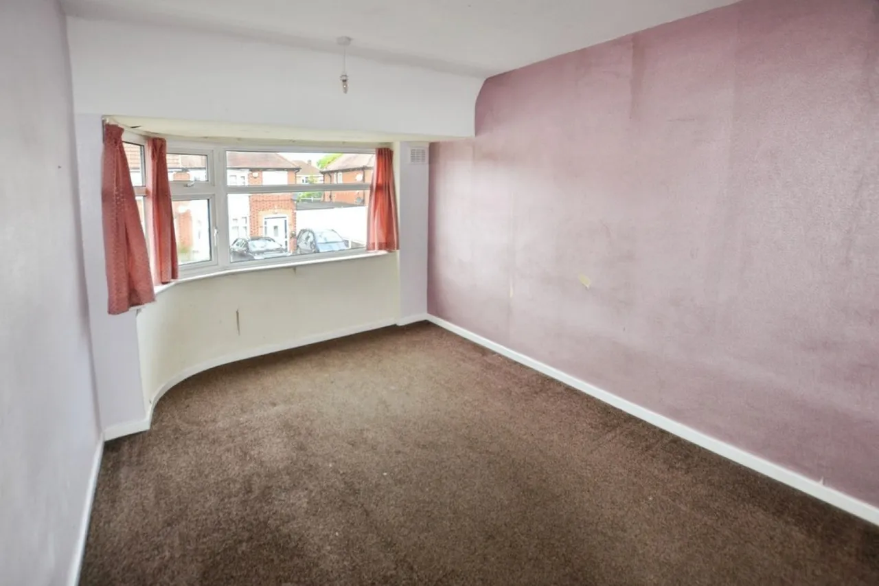 Edward Avenue, Braunstone Town, Leicester, photo 9