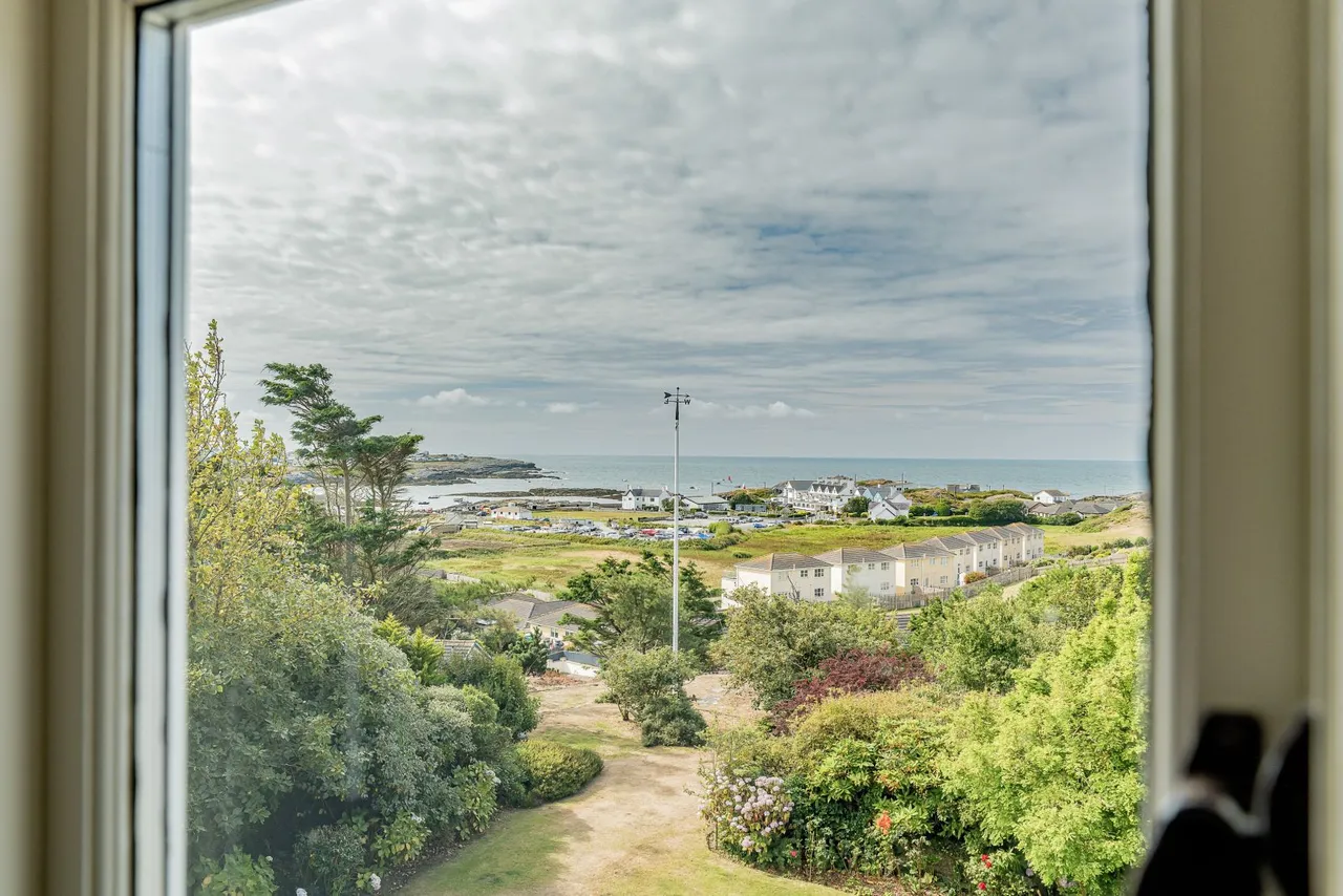 Lon St. Ffraid, Trearddur Bay, LL65, photo 6