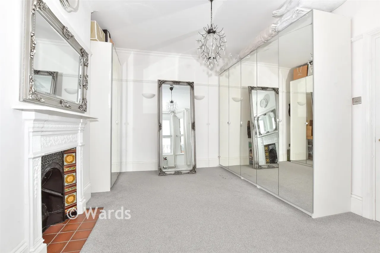 Radnor Park Road, Folkestone, CT19, photo 13