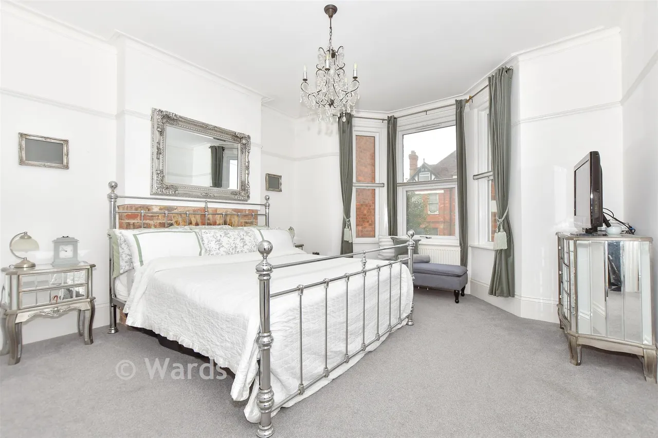 Radnor Park Road, Folkestone, CT19, photo 4