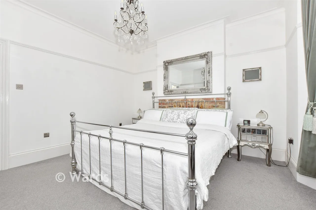 Radnor Park Road, Folkestone, CT19, photo 12