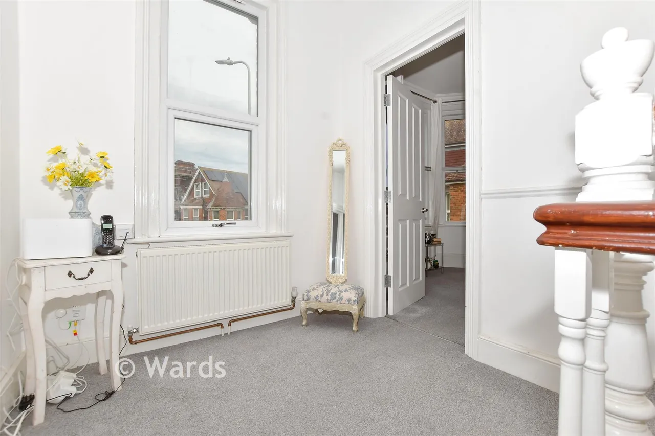 Radnor Park Road, Folkestone, CT19, photo 16