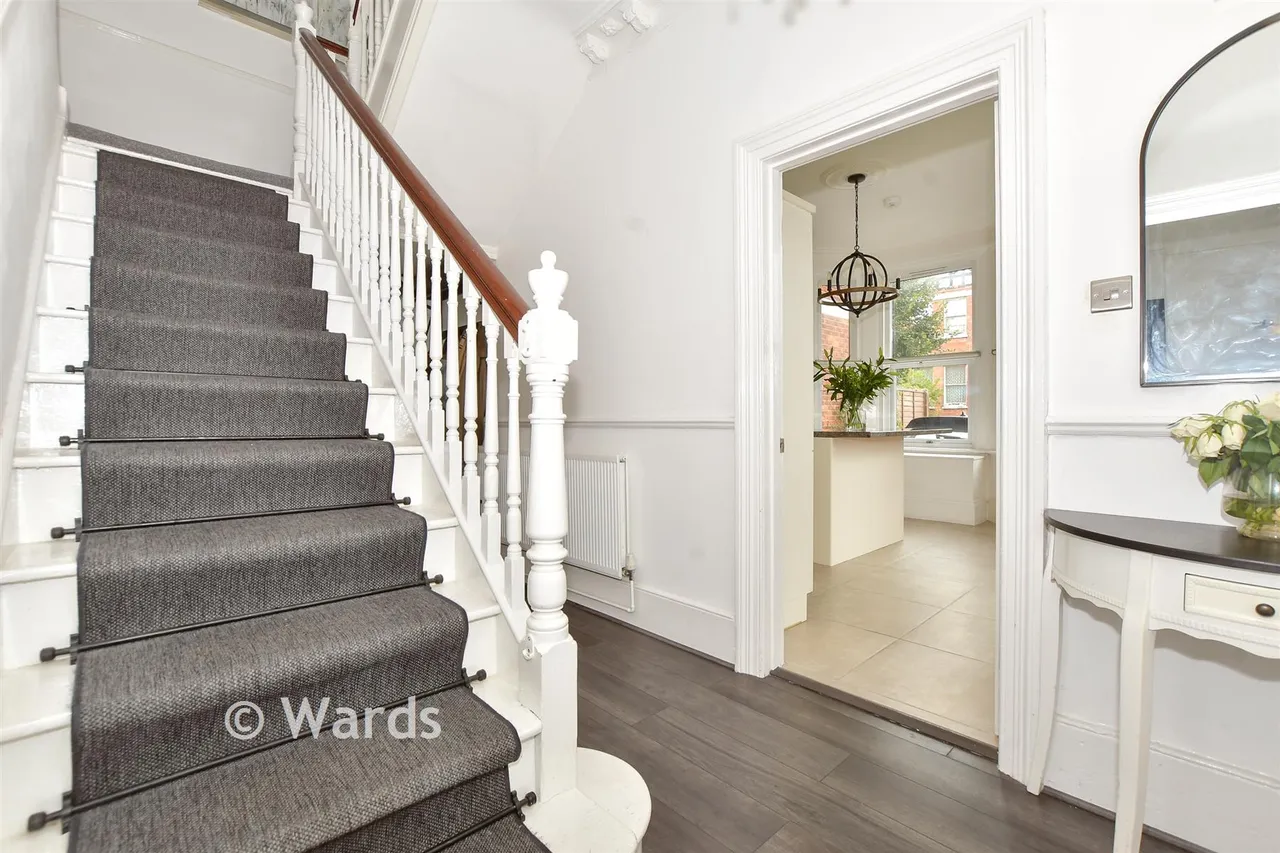 Radnor Park Road, Folkestone, CT19, photo 10