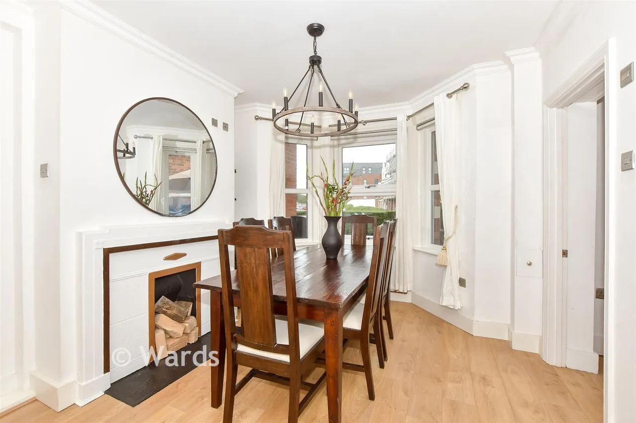 Radnor Park Road, Folkestone, CT19, photo 5
