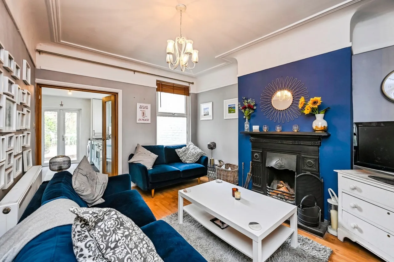 Victoria Road, Aigburth, L17, photo 3