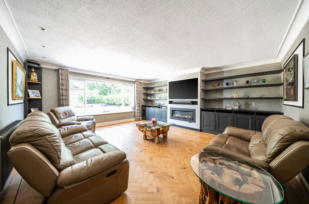 Kenley Lane, Kenley CR8 5DD, photo 3