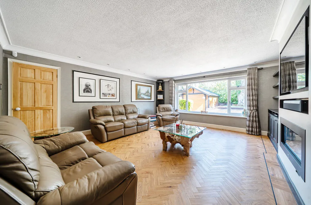 Kenley Lane, Kenley CR8 5DD, photo 4