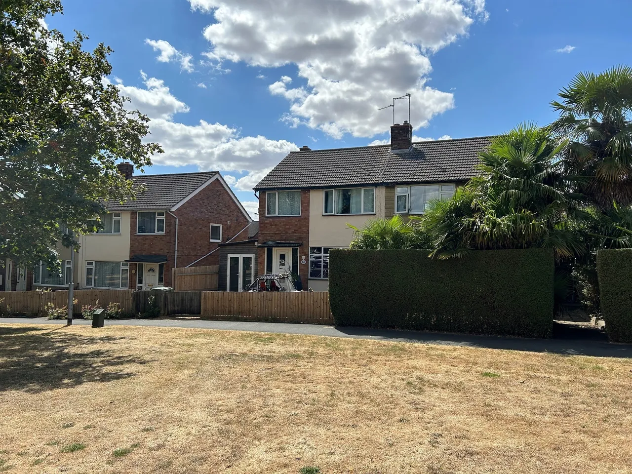 3 bed house for sale — Hillside Walk, Yaxley, Peterborough