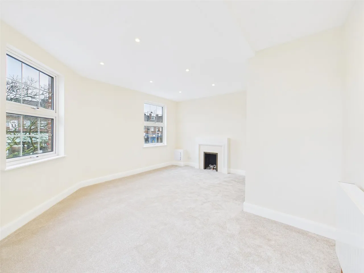 Field End Road, Pinner, Middlesex, HA5 1RD, photo 2