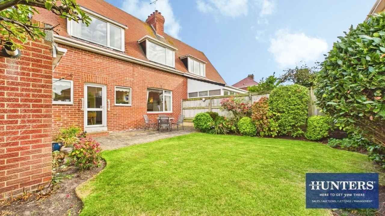 Kingarth Avenue, Seaburn, SR6, photo 23