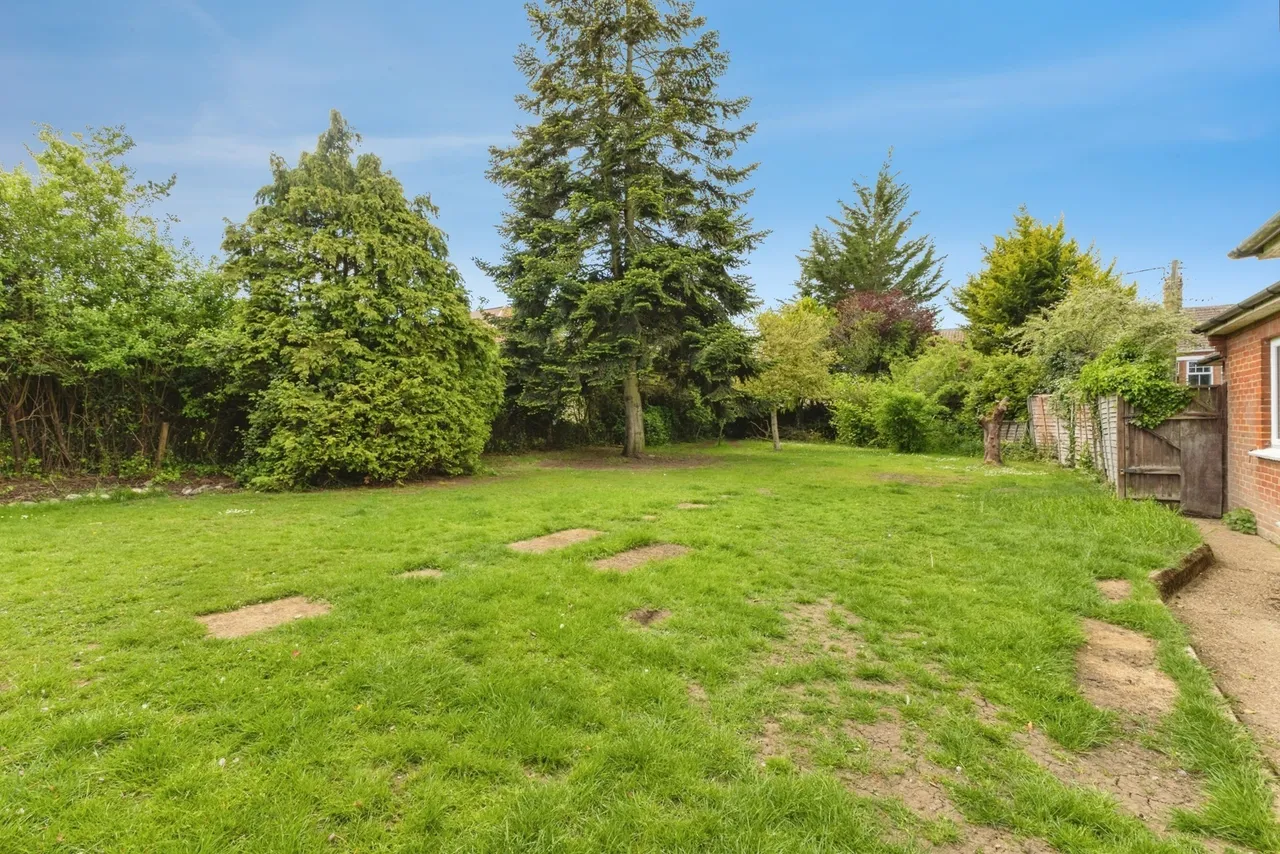 Dereham Road, Watton, Thetford, Norfolk, IP25, photo 24