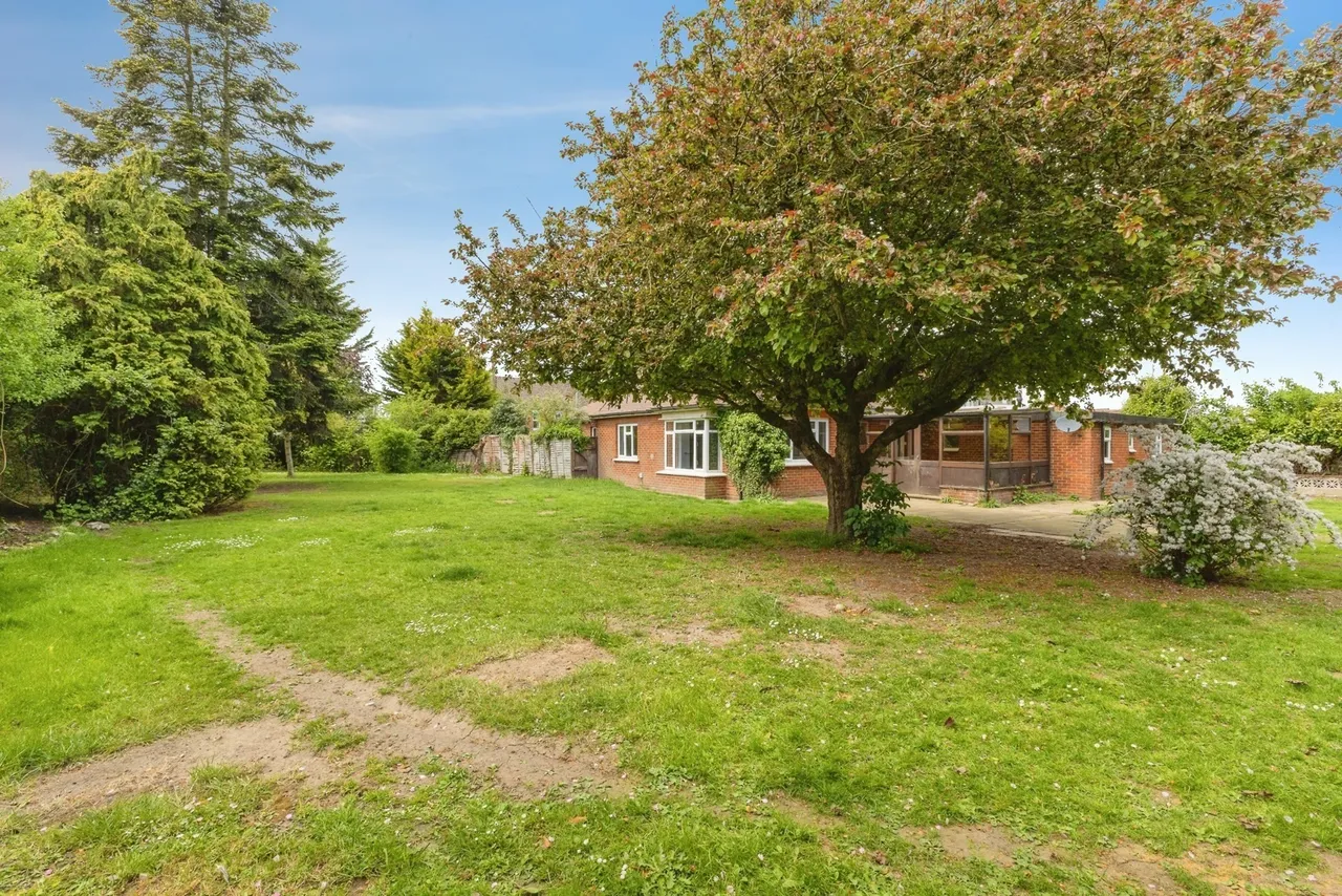 Dereham Road, Watton, Thetford, Norfolk, IP25, photo 27