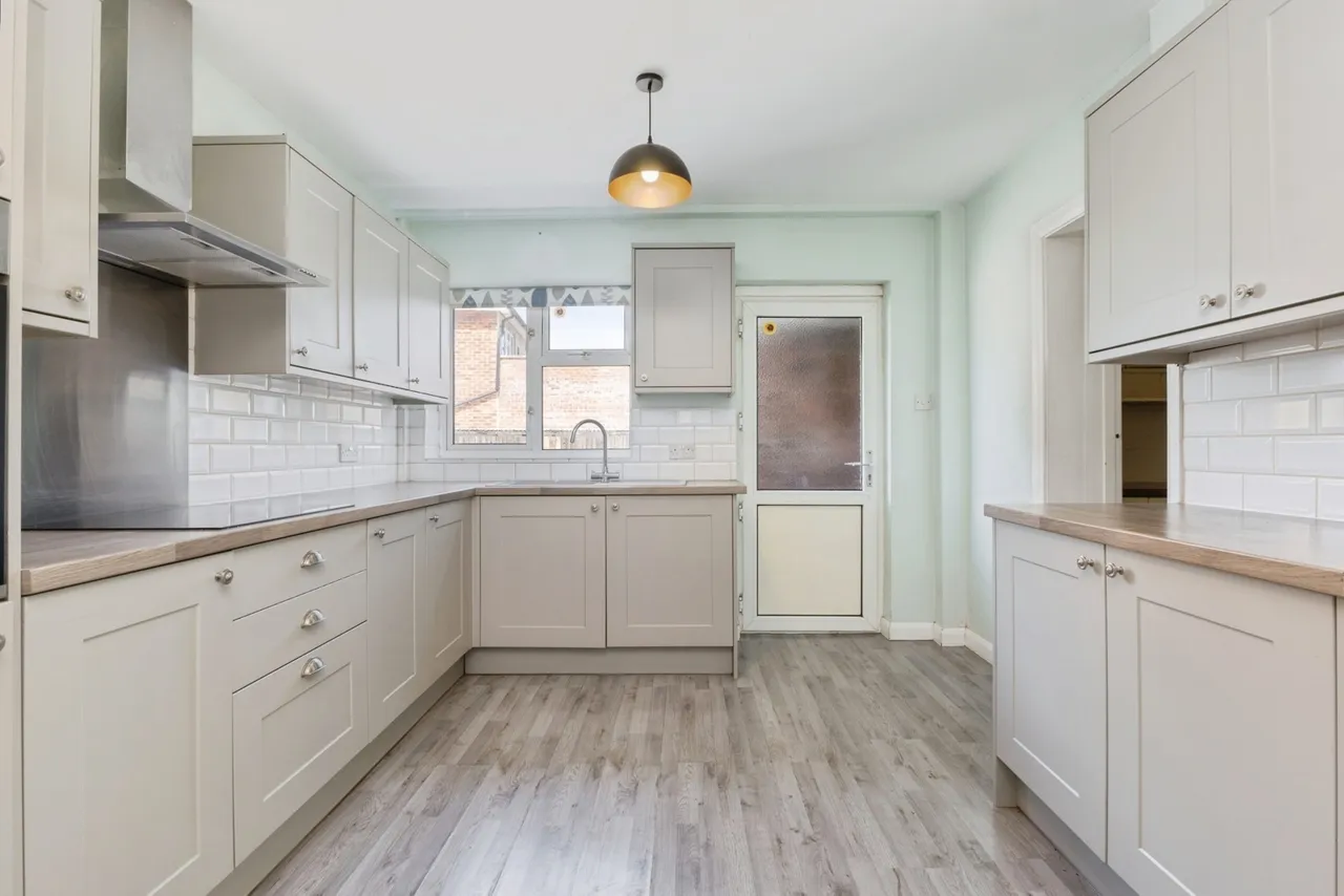 Dereham Road, Watton, Thetford, Norfolk, IP25, photo 2