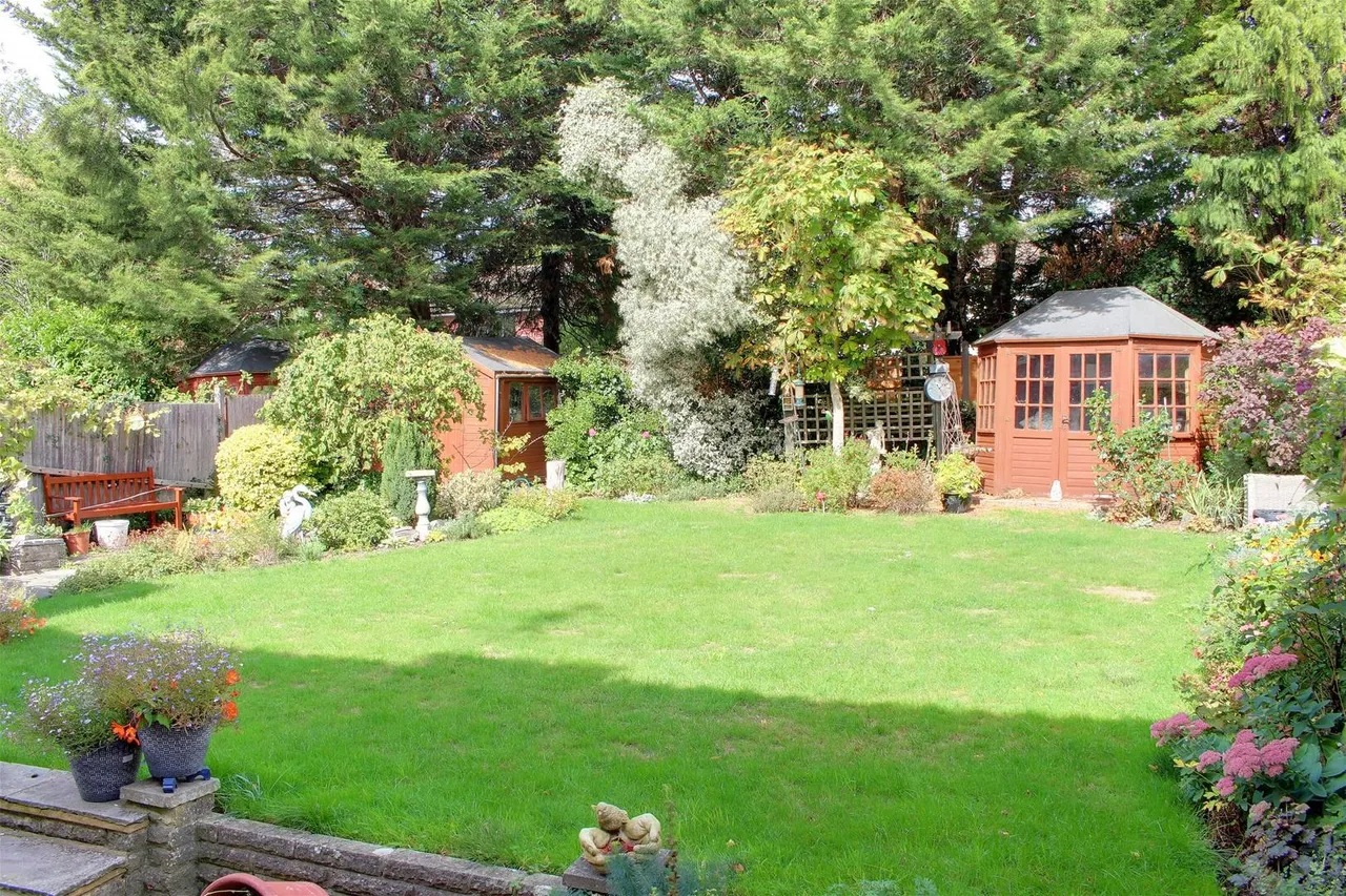 Tiverton Road, Potters Bar EN6 5HY, photo 4