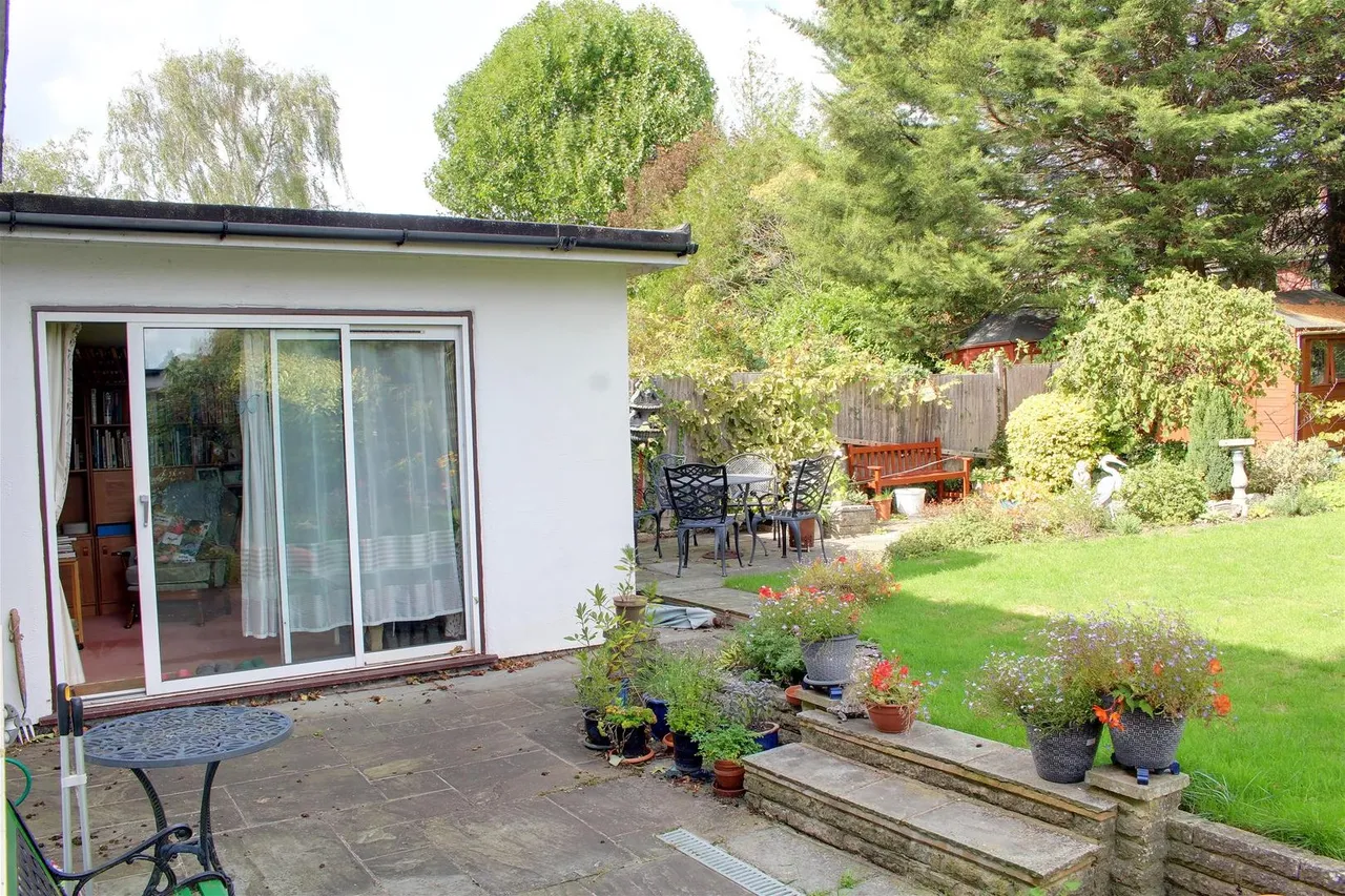 Tiverton Road, Potters Bar EN6 5HY, photo 7