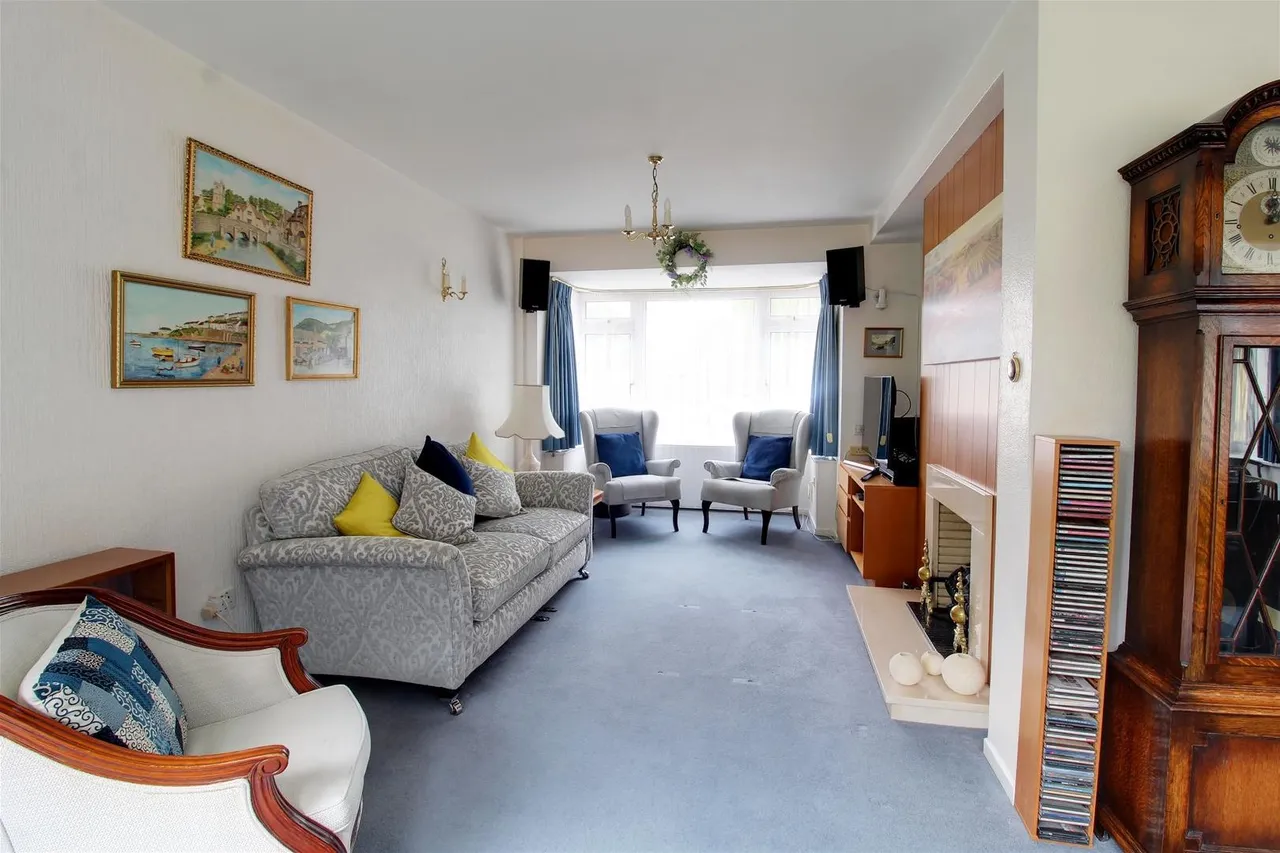 Tiverton Road, Potters Bar EN6 5HY, photo 9