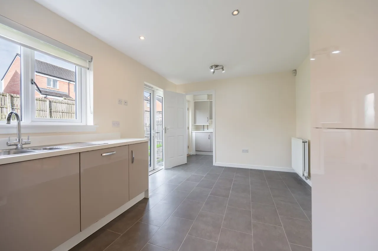 Glenmill Avenue, Glasgow, G53, photo 4