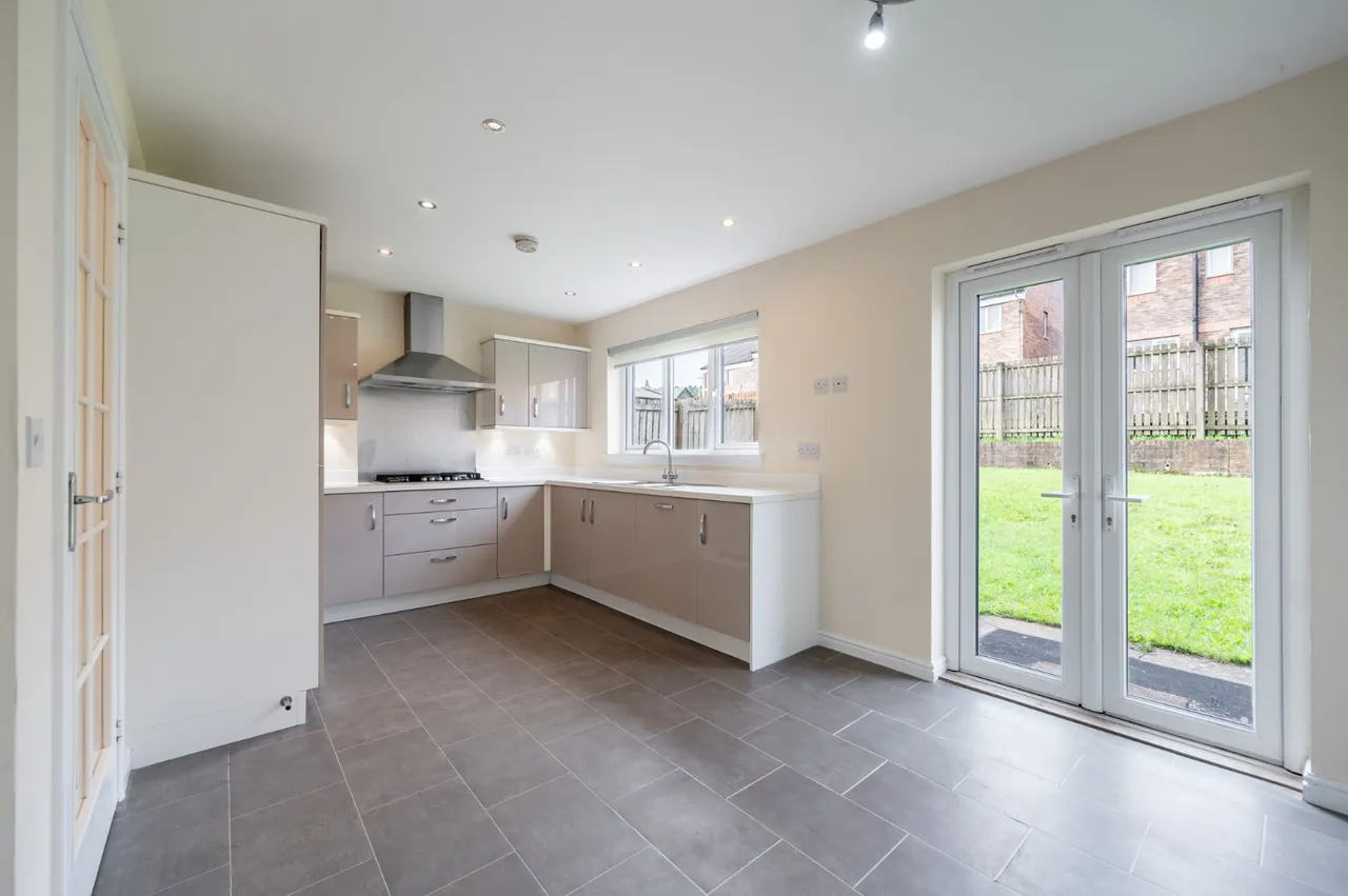 Glenmill Avenue, Glasgow, G53, photo 2