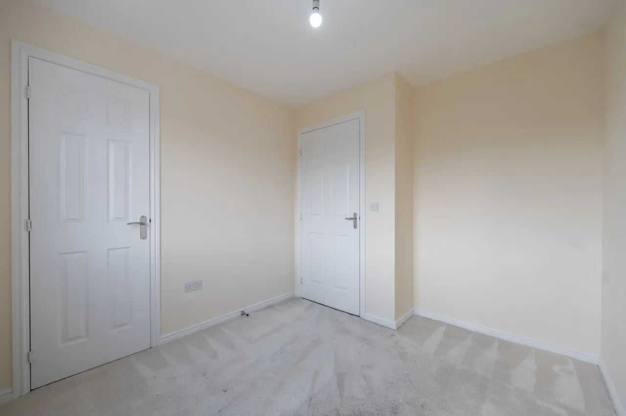 Glenmill Avenue, Glasgow, G53, photo 13