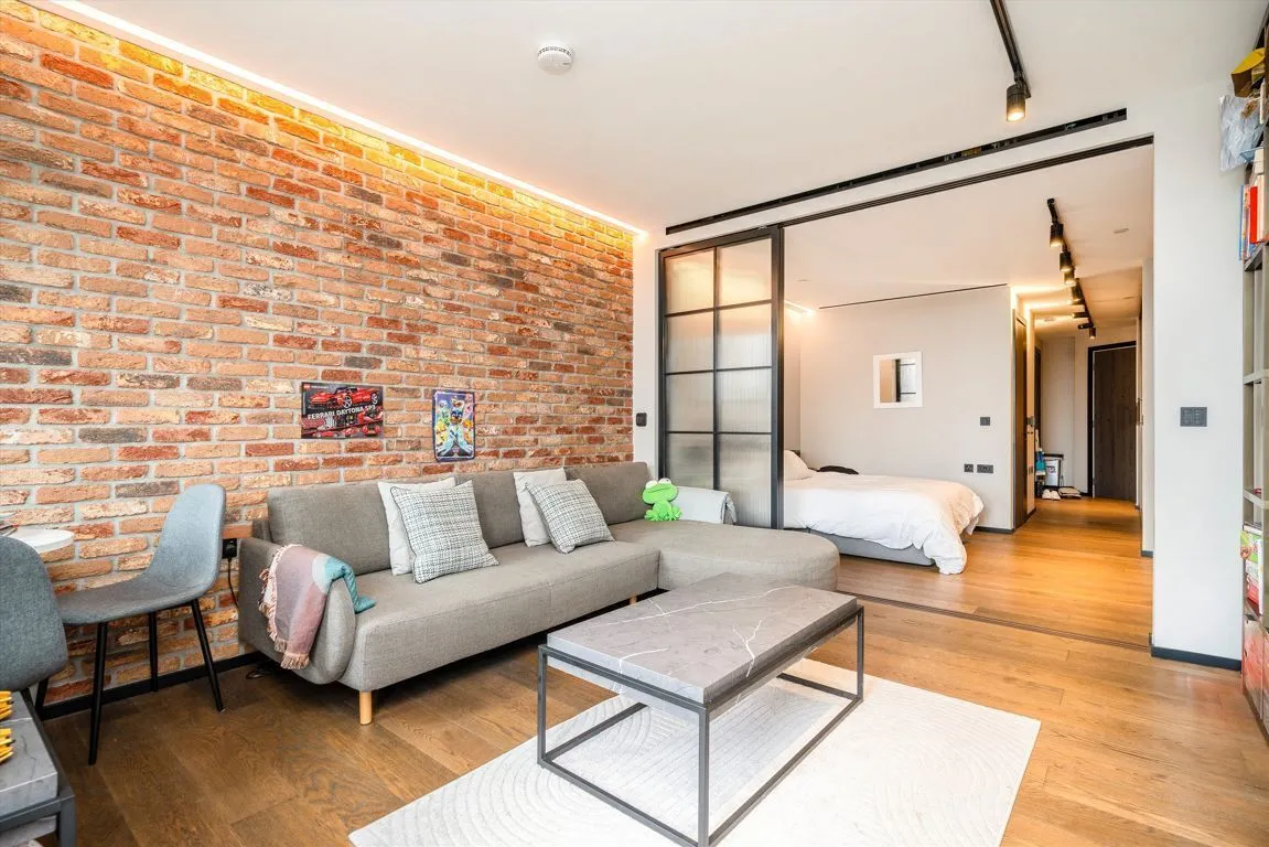 flat to rent, Hewett Street, Shoreditch