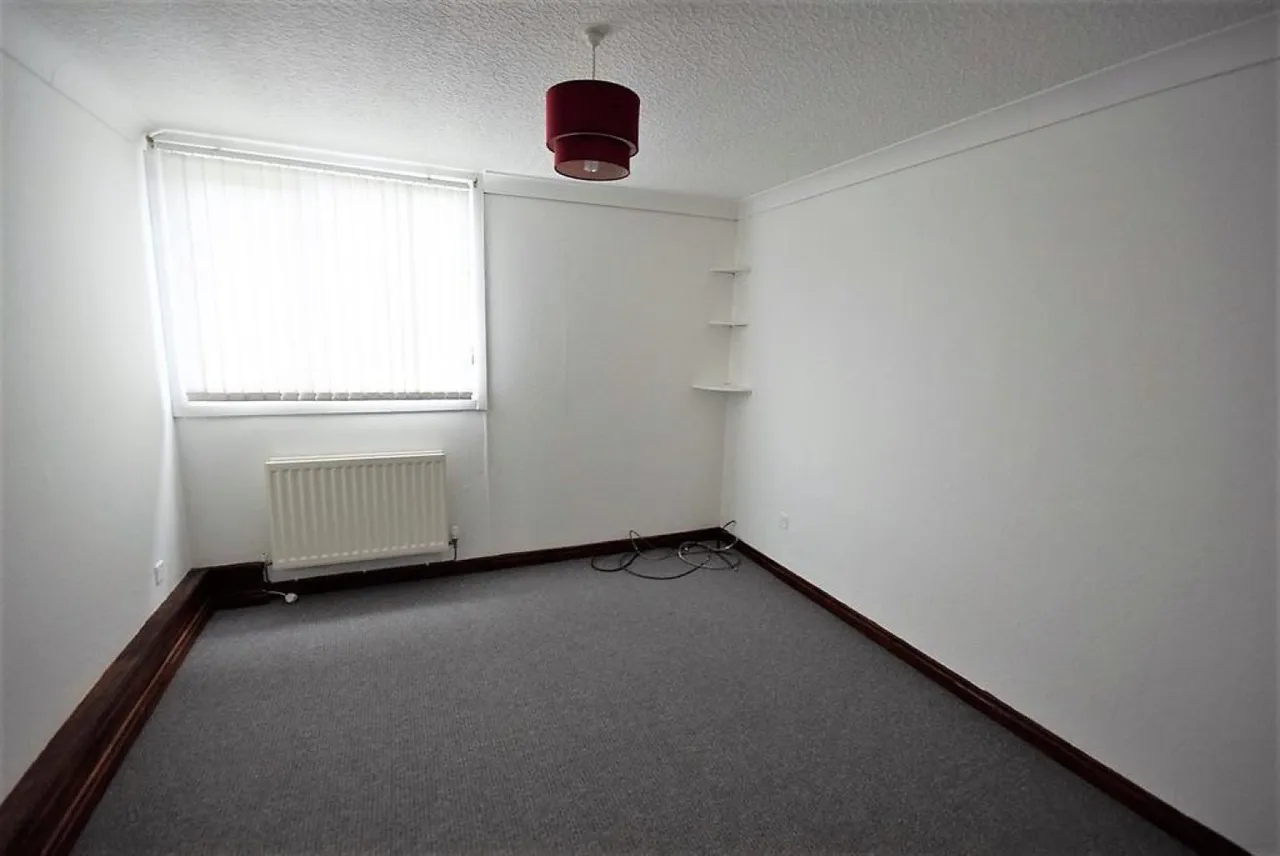 Oakerside Drive, Peterlee, SR8, photo 12