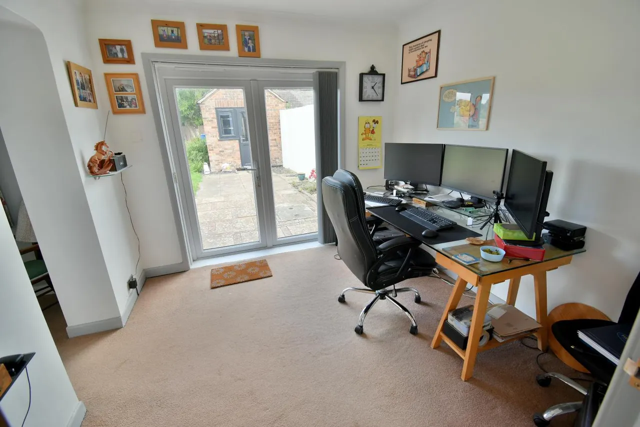 Award Road, BH21, photo 6