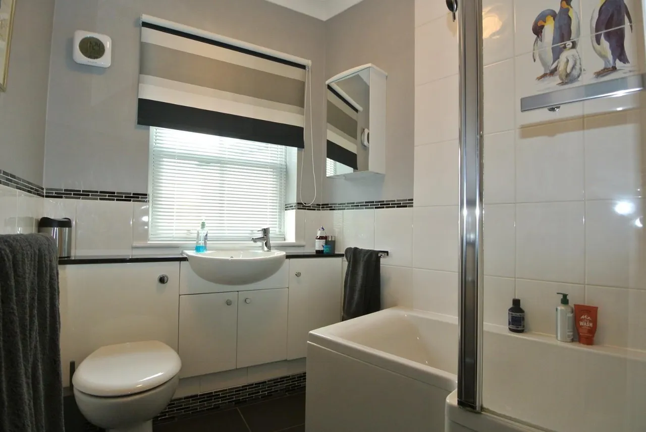 Princes Road, Ashford, Surrey, TW15 2LT, photo 22