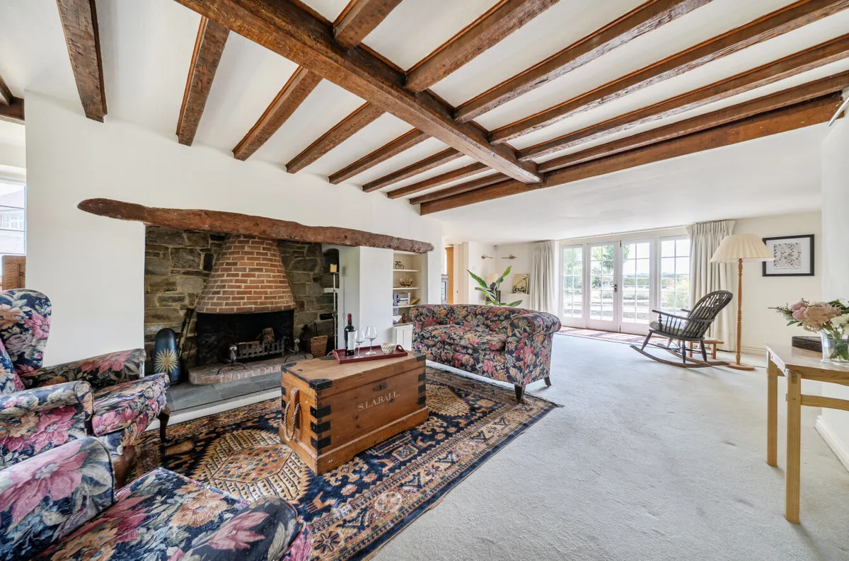 Pulborough, RH20 1LB, photo 2