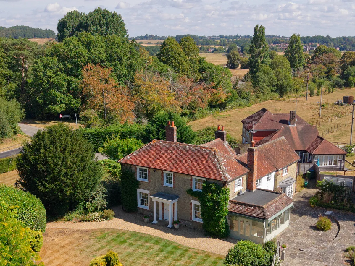 Pulborough, RH20 1LB, photo 14