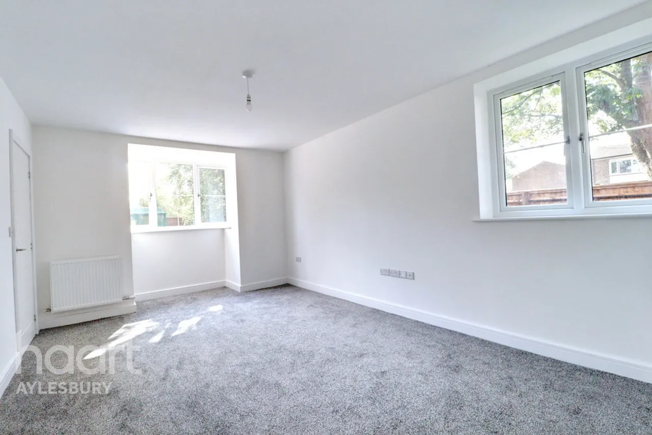 Eighth Avenue, Aylesbury, HP19, photo 4
