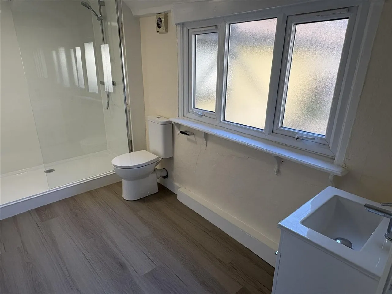 Silver Street, Dursley, GL11, photo 6