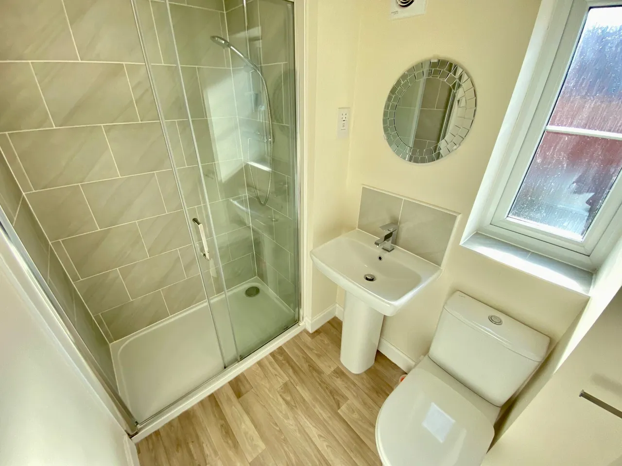 Wellingtonia Crescent, Edwalton, NG12, photo 13