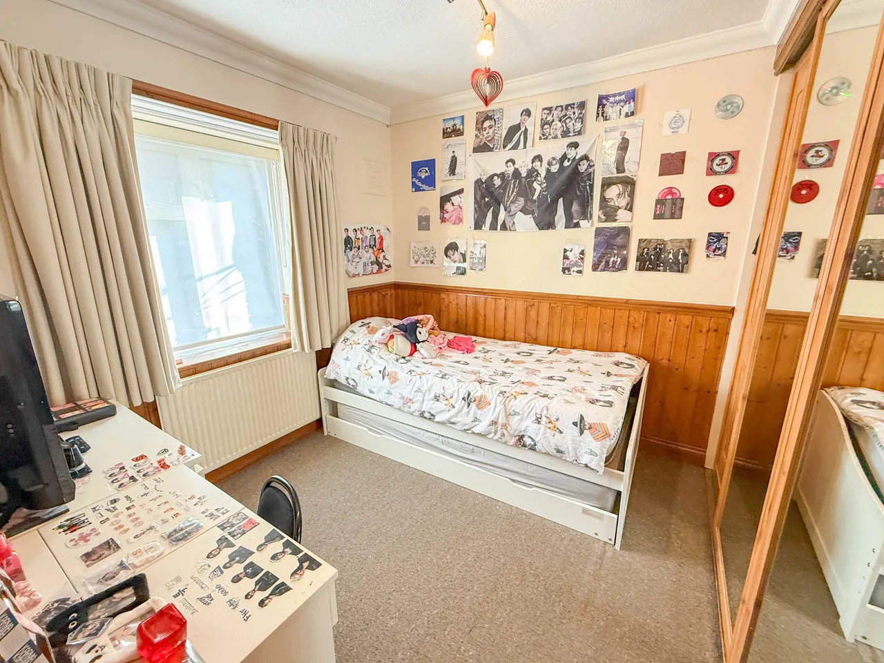 Oxhey Drive, South Oxhey, WD19, photo 8