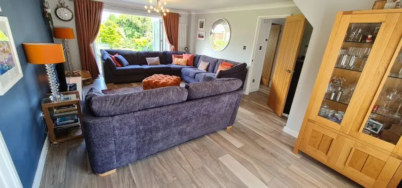 Mountfields, Pitsea Mount, Basildon, Essex, SS13 3DA, photo 8