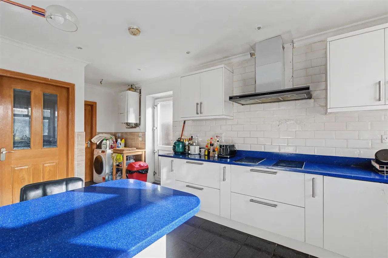 Radford Bridge Road, Wollaton, NG8, photo 5