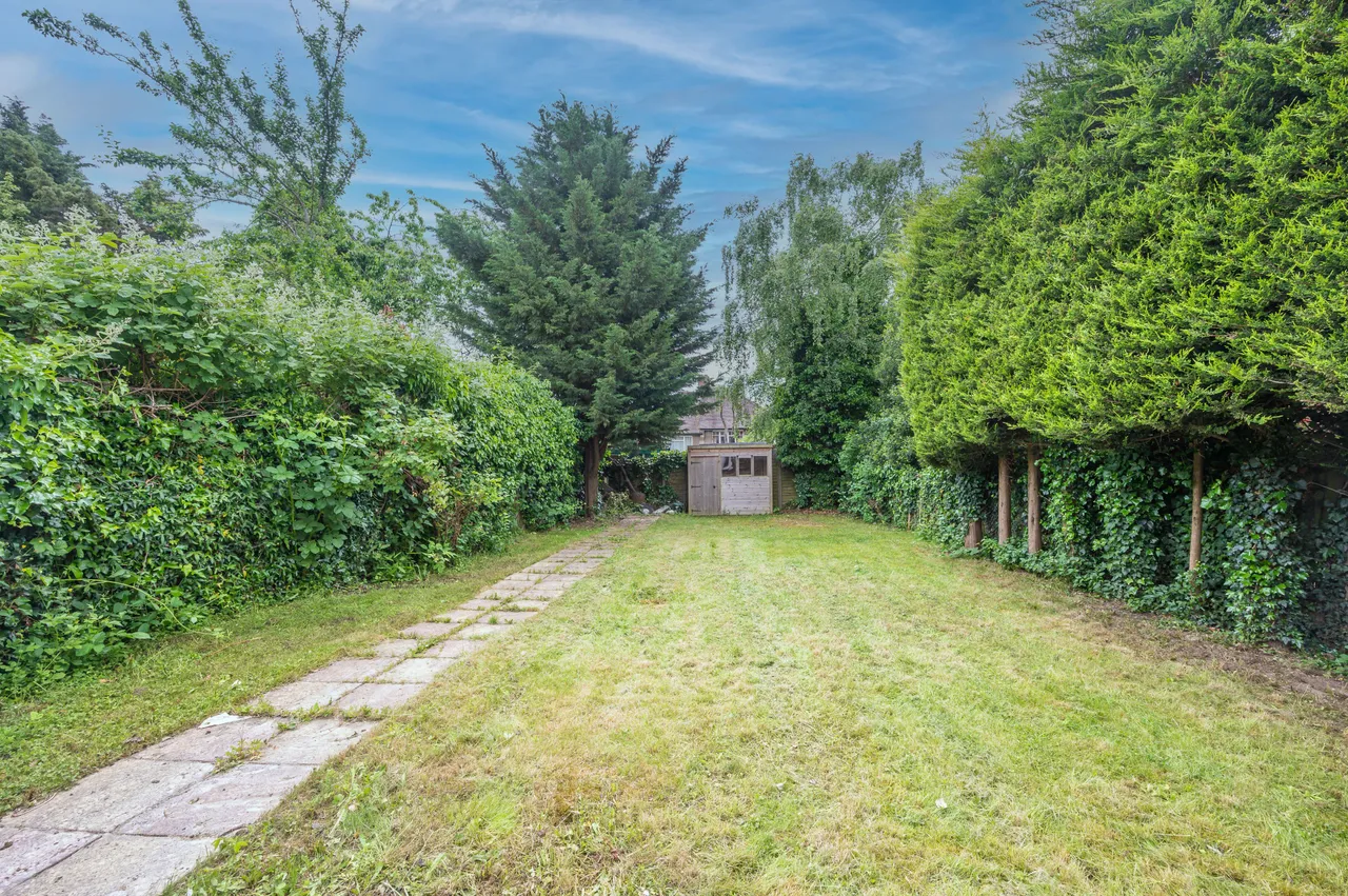 52 Brampton Grove, Wembley, photo 7