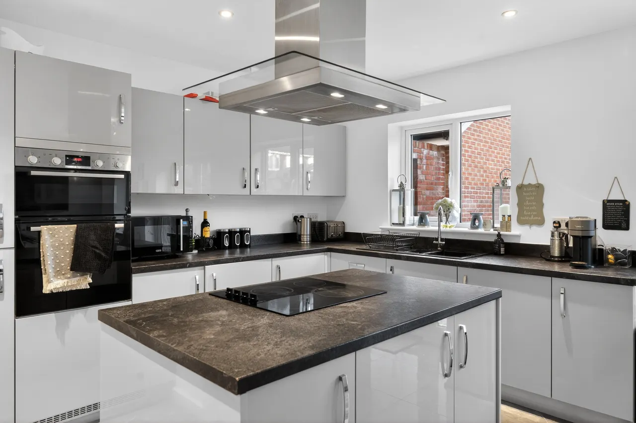 Wharford Lane, Runcorn, WA7, photo 4