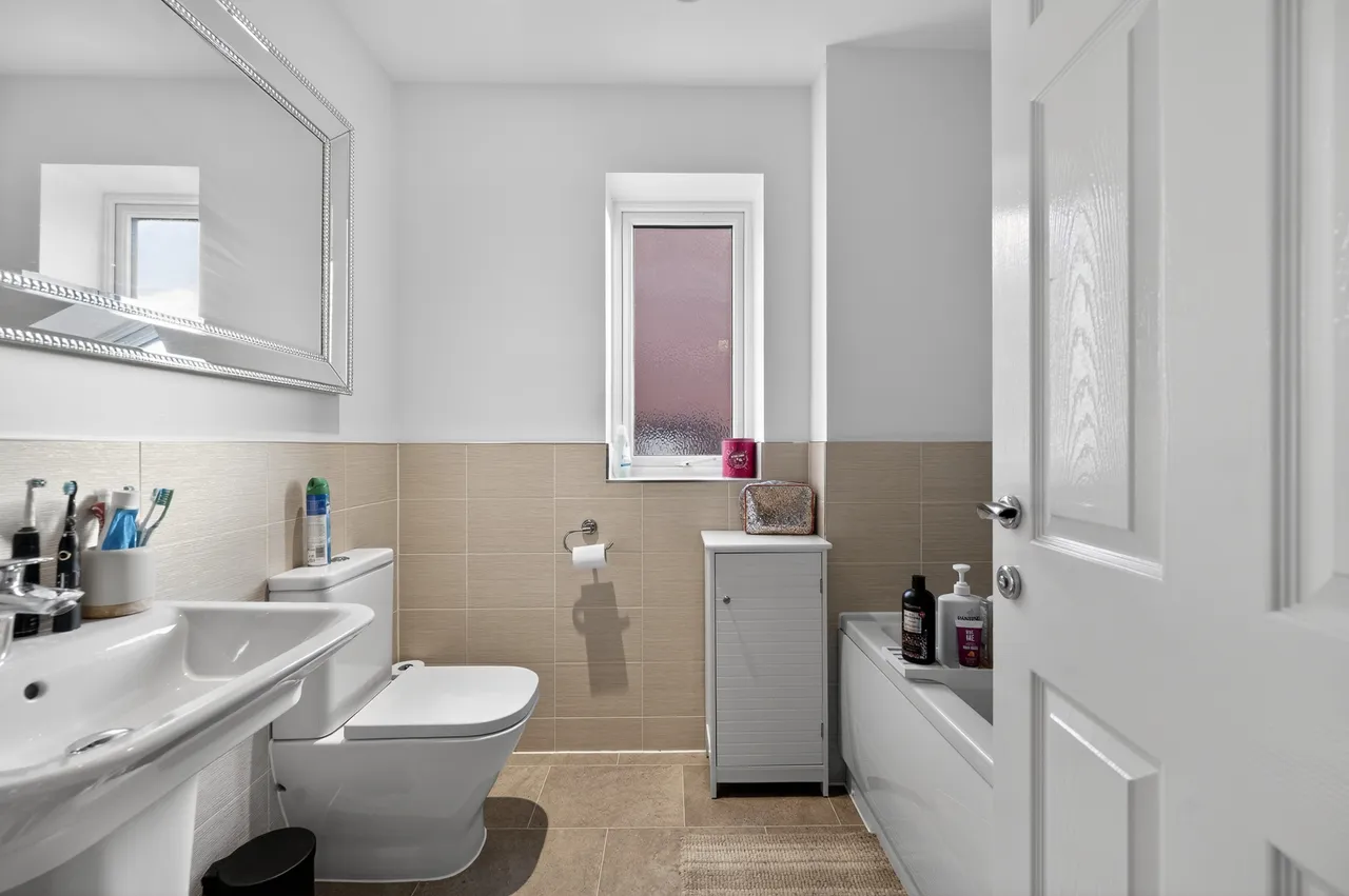 Wharford Lane, Runcorn, WA7, photo 16