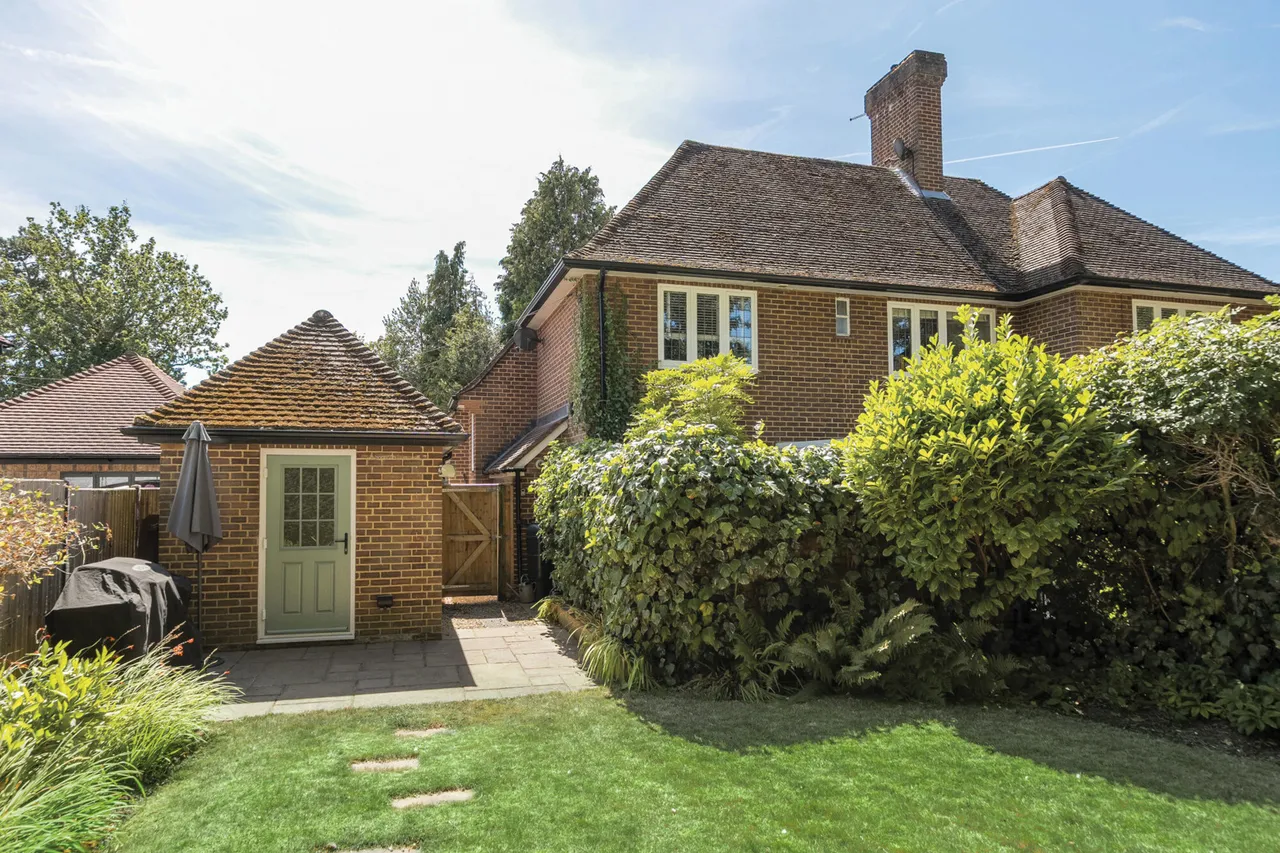 Maltmans Lane, Chalfont St. Peter, SL9, photo 18
